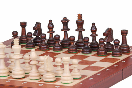 Tournament quality chess set